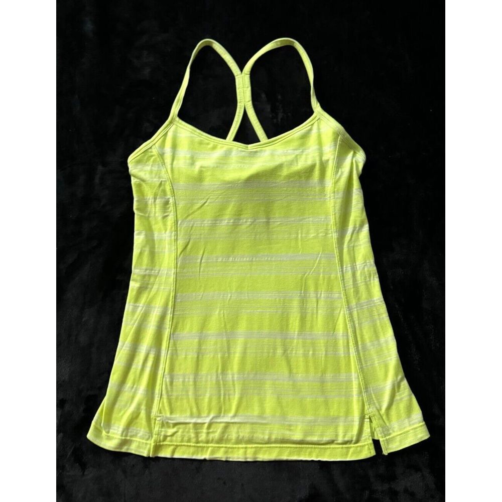 Athleta Tank Top Womens Black V-Neck Racerback Sleeveless Performance Yoga Sz M